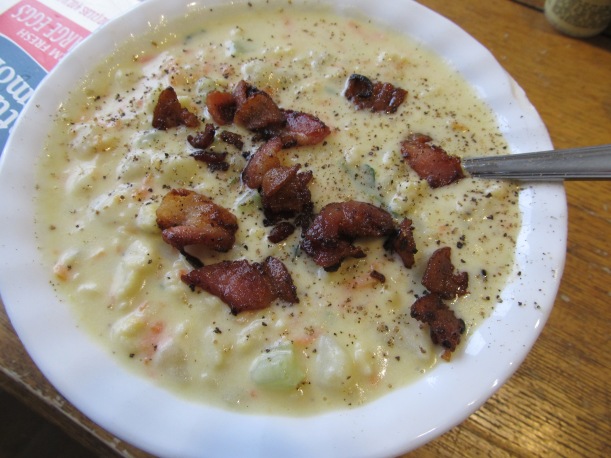 Finished!  Garnished w/ crispy bacon and freshly ground black pepper.  This is the actual soup I made.  TTQ cc